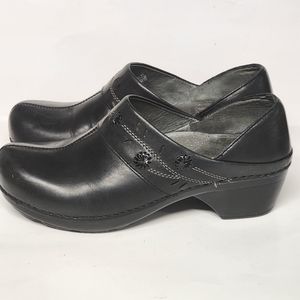 Dansko Women’s Black Leather Comfort Clog Shores with Floral Details